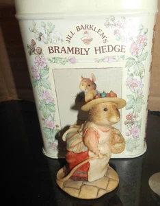 border fine arts brambly hedge figurine - with orginal box - LADY WOODMOUSE BH2 - Picture 1 of 5
