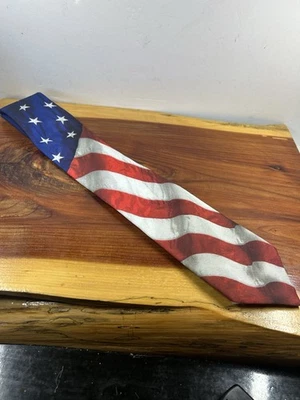 Ralph Marlin Men’s 100% Polyester Tie Stars And Stripes Necktie USA Flag - Image 1 of 4