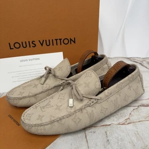 Louis Vuitton LV Driver Mokassins Monogram Beige Stoff 10 LV oder 11 US oder 44 EU - Bild 1 von 13