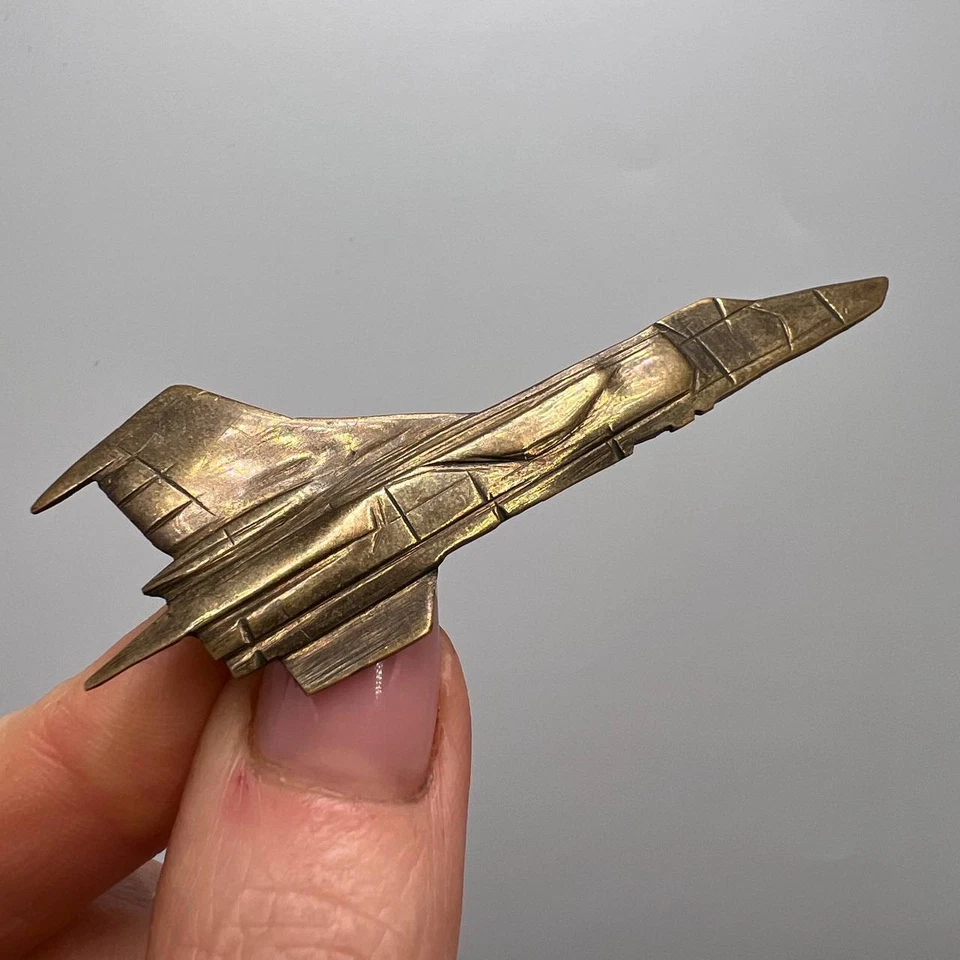 1960 Vintage Bronce Para Hombre Joyería Corbata Clip Estilo Militar Avión de Combate MIG 25 Foto 1 de 4