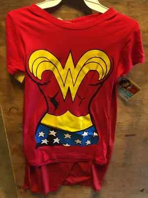 Disfraz Mujer Maravilla talla s/m.  camiseta con capa adjunta y diadema nueva Foto 1 de 2