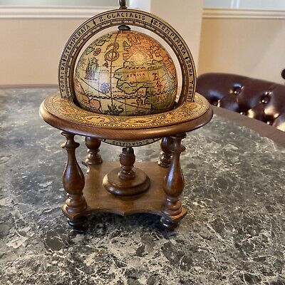 Vintage Wood Old World Globe Zodiac Astrology Made Italy 9” Tall • 19.95$