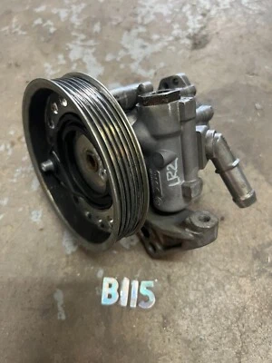 2008 - 2010 Land Rover LR2 3.2 Power Steering Pump Pulley OEM 6G92-3A696-AD - Image 1 of 4