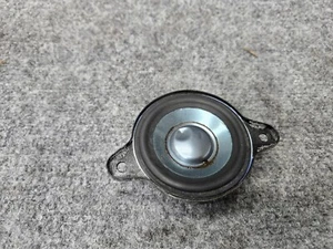 ALTAVOZ TABLERO DELANTERO TWEETER MONTAJE MERCEDES W164 X164 ML350 GL450 GL350 OEM - Imagen 1 de 4
