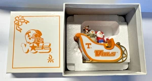 The Danbury Mint 2007 Victory Sleigh Christmas Ornament - Picture 1 of 8