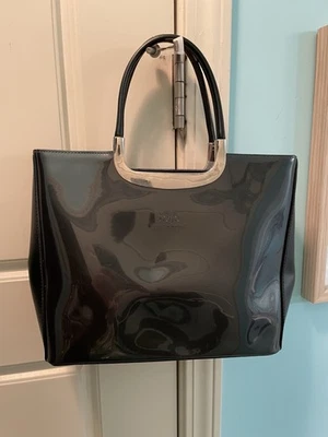 Bolso de mano Beijo Foto 1 de 4