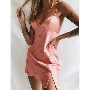 Prinzessin Polly Stargazing rosa Blumen Satin Minikleid Damen 4 - Bild 1 von 8