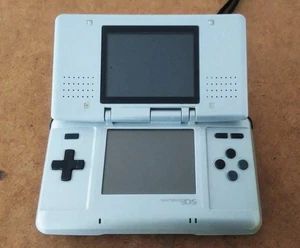 Consola Nintendo DS Original NTR-001 Solo Sin Probar Chatarra Japón - Imagen 1 de 8