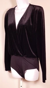 ZARA ACCESSORIES Damen Body Bluse schwarz Samt V-Ausschnitt Gr. M - Bild 1 von 5