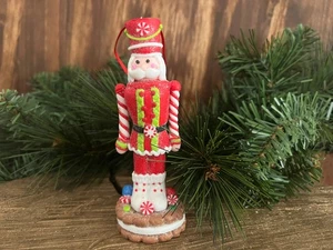 Piccolo Schiaccianoci Caramelle Argilla Decorazione Albero di Natale Regalo Festività - Foto 1 di 4