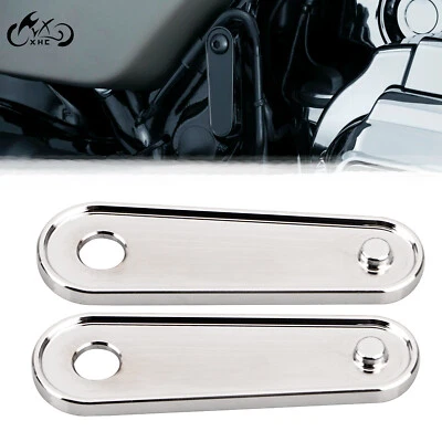 Placas de estribo cromadas para pasajero para Harley Road King Street Tri Glide Foto 1 de 4