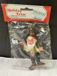 De Colección Nuevo de Lote Antiguo Navidad Elfo Gnomo Figura Adornos Hong Kong 3" Bonito Detalle Hillbilly - Imagen 1 de 7