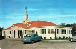 Montpelier Vermont The Famous Howard Johnson's Restaurant Postcard - Picture 1 of 2