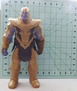 Figura de acción Marvel Thanos Endgame 12" de alto Hasbro Titan Hero Series 2018 - Imagen 1 de 4