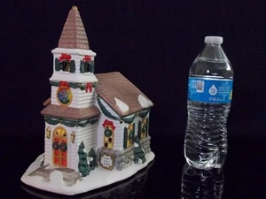 Snow Flake Falls 2002 iluminado por Navidad Church Village House edición limitada - Imagen 1 de 12