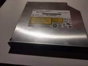 HL Data Storage GT34N DVD±RW / CD-RW SATA INTERNAL WITH BEZEL - Picture 1 of 5