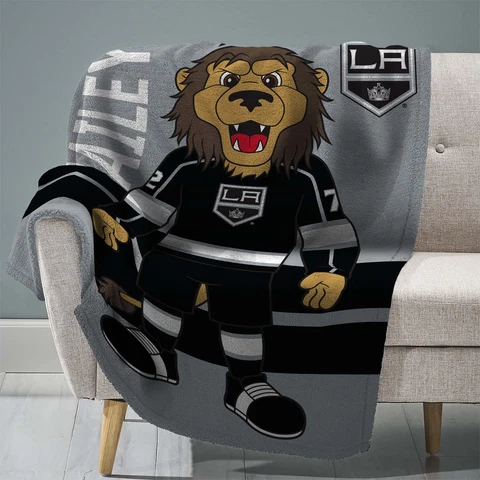 Sleep Squad Los Angeles Kings Bailey 60” x 80” Raschel Plush Blanket Cover