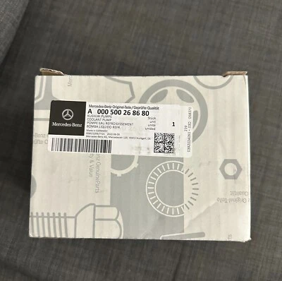 Bomba de agua auxiliar Mercedes Benz nueva OEM 000500268680 Foto 1 de 2