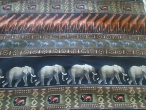 Timeless Treasuress Wild C2676 cotton fabric BTY 44" wide New - Bild 1 von 6