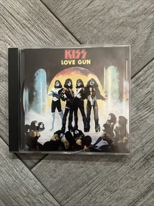 Kiss Love Gun Original Cd Casablanca Records 1977 USA Made - Foto 1 di 6