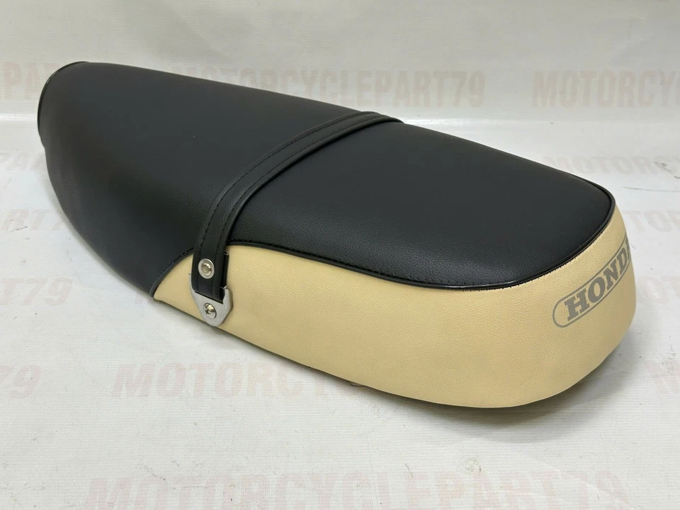 HONDA C70 PASSPORT 70 SEAT (1982-1983 Model) C70 Passport New Complete Seat. - Image 1 of 4