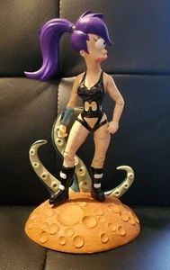 MAC Moore Leela Futurama Toyfair Swimsuit Figure Simpsons Bender Matt Groening - Picture 1 of 2