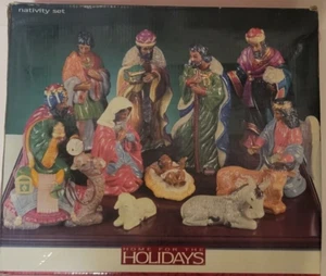 Home For The Holidays Porcelain Nativity Set Pc figures13 Pieces - Picture 1 of 10