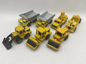 Lote De Colección De 7 Vehículos De Construcción, Majorette, Rodillo De Vapor, Camiones Volquete - Imagen 1 de 9