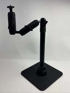 Logitech para Creadores Mevo Soporte de Mesa y Soporte Estable para Cámaras Mevo - Negro - Imagen 1 de 12