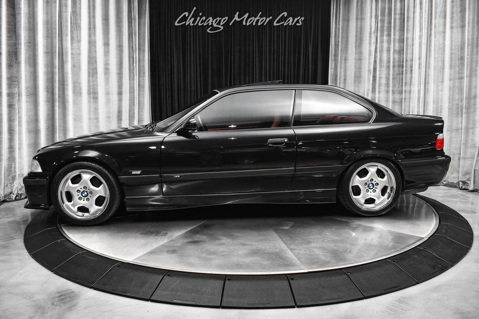 BMW M3 1995 cupé M Power 240 hp 5 velocidades techo corredizo manual cargado Foto 1 de 4