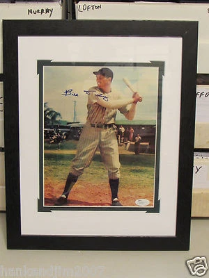 Bill Dickey d'1993 Autographed 8x10 Photo Doubled Mat in Frame JSA - Image 1 of 3