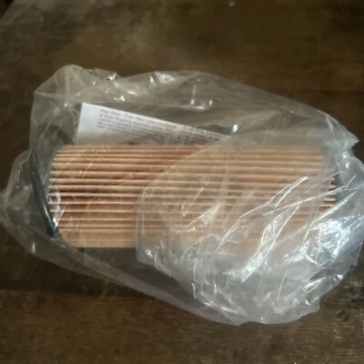 NOS Parts Master Engine Oil Filter 67526 - Image 1 of 4