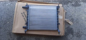 731992 Radiatore motore VALEO PER  FORD KA (RB_) 1.0 i; 1.3 i NUOVO - Picture 1 of 5