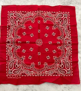 Vintage rotes Paisley Western Bandana Halstuch RN14193 20" 100 % Baumwolle hergestellt in den USA - Bild 1 von 4