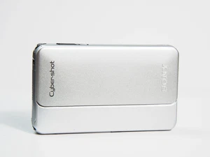 Sony TX10 16MP Waterproof Camera + Charger/Battery/Card ENGLISH -Silver - Picture 1 of 4