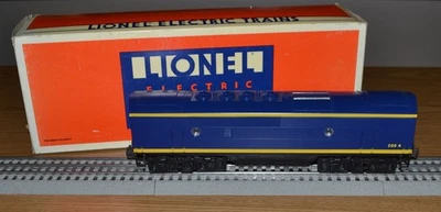 Lionel LN 6-18121 Santa Fe Blue F3 B-Unit Dummy Diesel Locomotive #200A - Image 1 of 4