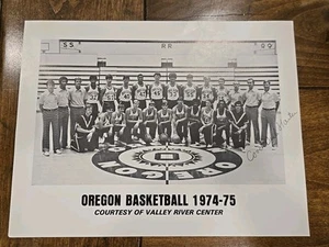 Oregon Ducks Basketball Signed Team Photo 1974-75 Dick Harter Autograph - Picture 1 of 3