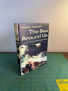 Rachel Carson THE SEA AROUND US Special Edition for Young Readers HC Golden 1961 - Foto 1 di 22
