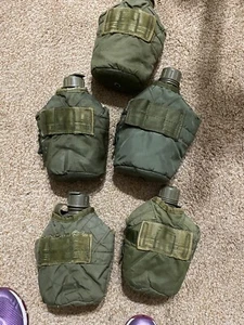 1 Army Canteen,  Plastic Canteen Vintage - Picture 1 of 2