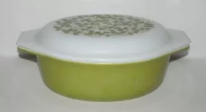 Pyrex Ovenware VERDE Green and White Medium Oval Casserole with Opal Cover 043 - Picture 1 of 2
