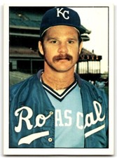 1976 SSPC DENNIS LEONARD KANSAS CITY ROYALS #164