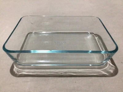 Pyrex 7210 Clear Casserole Baking Dish 3 Cup Small Rectangle  7 x 5 x 1.5 - Image 1 of 4