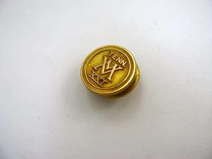 Vintage Collectible Pin: Tenn. VM XXI Nice Quality Screwback - Picture 1 of 4