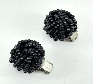 Clip On Earrings Black Glass Seed Bead Cluster Loveknot Silver Tone Back Vintage - Bild 1 von 4