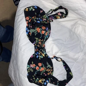 Buntes Bikini Oberteil schwarz grün orange lila pink blau Blumen - Bild 1 von 4