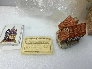 LITTLE MARKET - 1980 by David Winter - made in Great Britain - Picture 1 of 4