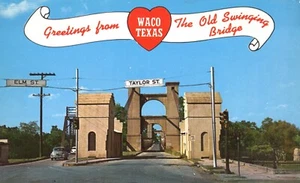 Postal de Saludos desde Waco Texas el Viejo Puente Columpio 1960 - Imagen 1 de 2
