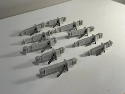 Conjunto de 10 pontes de corpo estreito Gemini Jets Airbridge escala 1/400 - Imagem 1 de 4