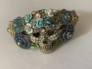 Betsey Johnson Skulls And Roses Blue Rose Gold Skull Hinged Bangle Bracelet RARE - Picture 1 of 15