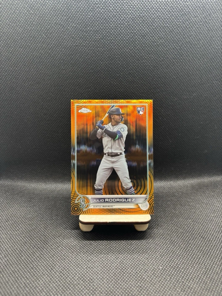 2022 Topps Chrome Sonic Julio Rodriguez#222 Orange Pulse /25 RC Rookie - Image 1 of 2